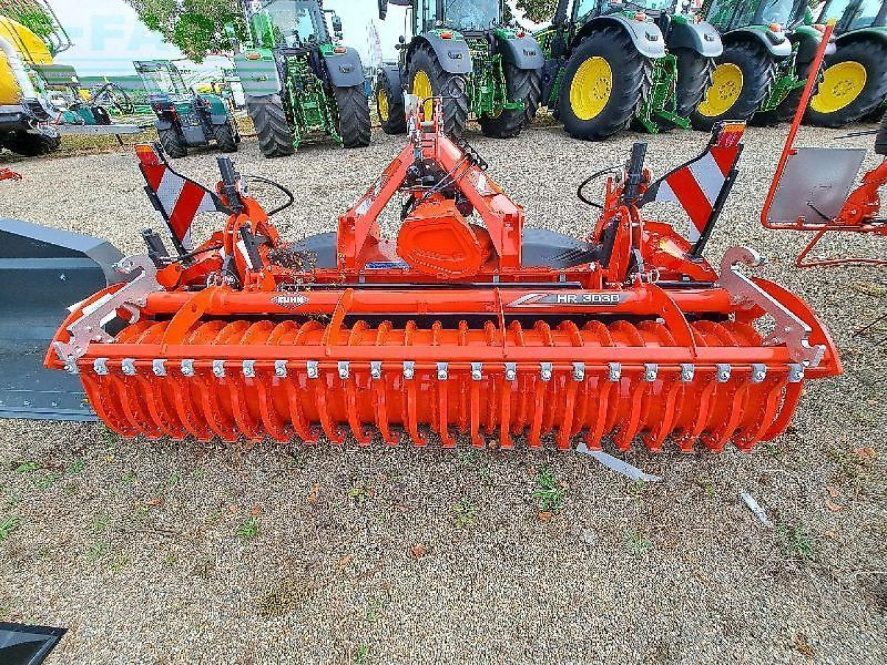 Kuhn hr3030 - Машина за обработка на почвата: снимка 2 Kuhn hr3030 - Машина за обработка на почвата: снимка 2