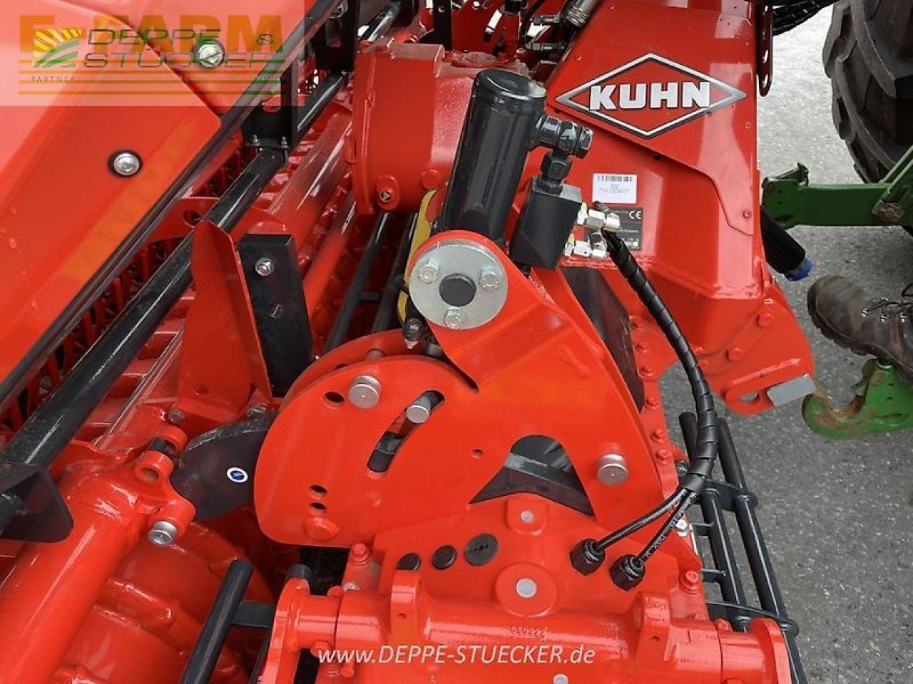 Kuhn hr3030 + venta3030 - Машина за обработка на почвата: снимка 2 Kuhn hr3030 + venta3030 - Машина за обработка на почвата: снимка 2
