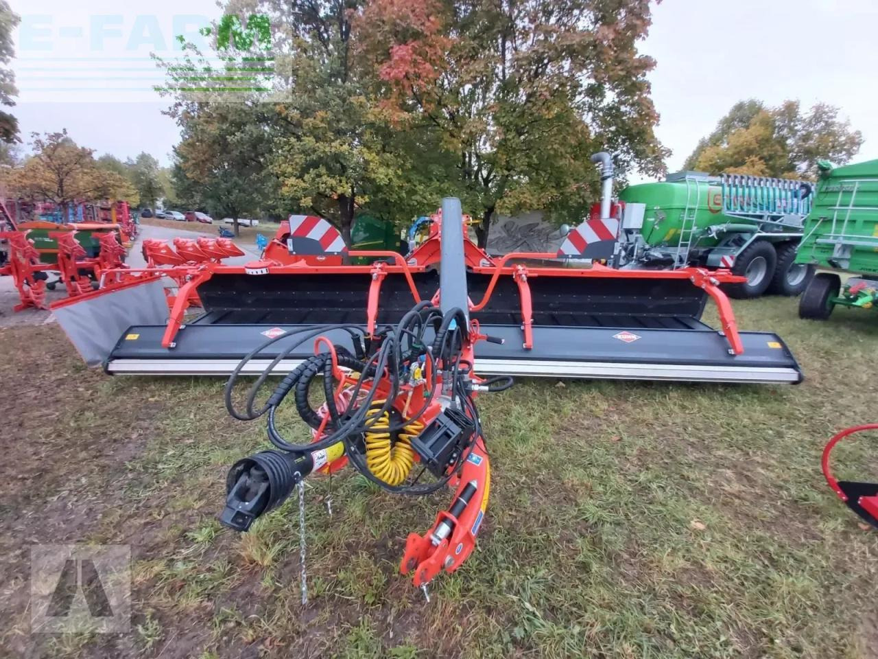 Kuhn merge maxx 950 - Гребло/ Сенообръщачка: снимка 1 Kuhn merge maxx 950 - Гребло/ Сенообръщачка: снимка 1