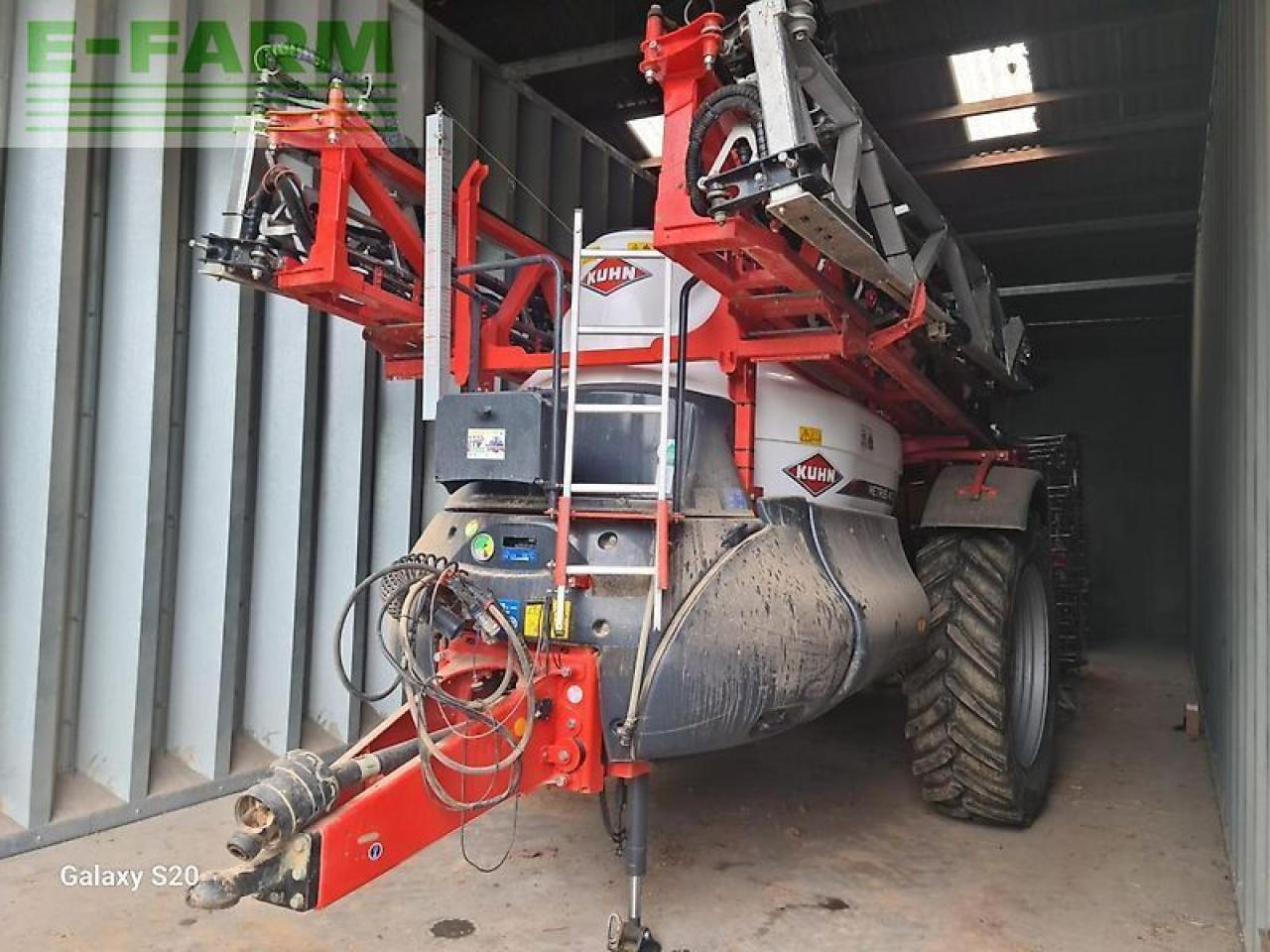 Kuhn metris 4102 - Прикачна пръскачка: снимка 1 Kuhn metris 4102 - Прикачна пръскачка: снимка 1