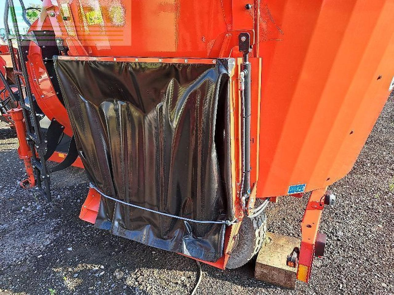 Kuhn profileplus14.1dlgebläse - Техника за животновъдство: снимка 4 Kuhn profileplus14.1dlgebläse - Техника за животновъдство: снимка 4