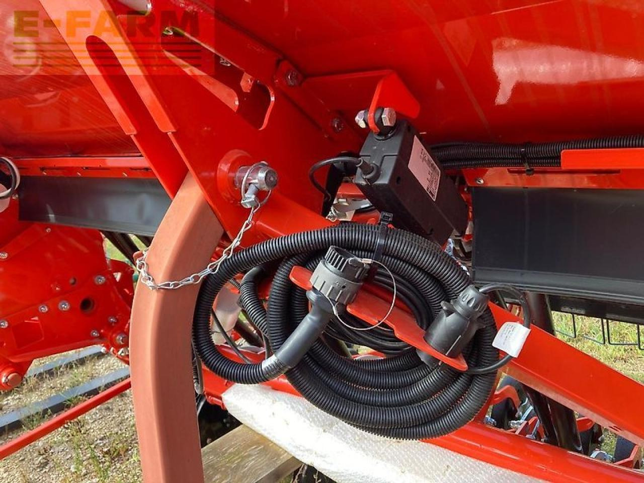 Сеялка Kuhn sitera330-20e: снимка 16