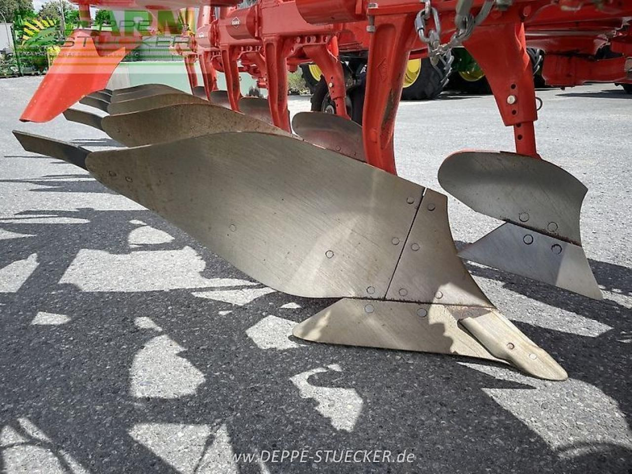 Kuhn varimaster l5 mit nsh und packerarm, - Плуг: снимка 2 Kuhn varimaster l5 mit nsh und packerarm, - Плуг: снимка 2