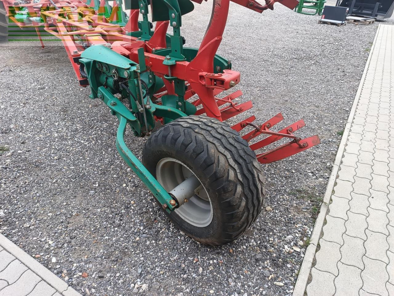 Kverneland 3400s 85 7 schar - Плуг: снимка 4 Kverneland 3400s 85 7 schar - Плуг: снимка 4