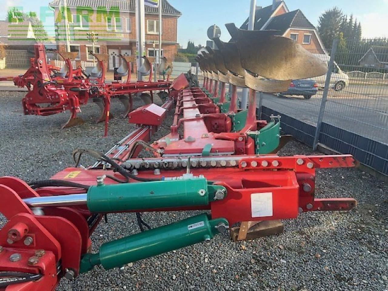 Kverneland 6300 s - Плуг: снимка 5 Kverneland 6300 s - Плуг: снимка 5