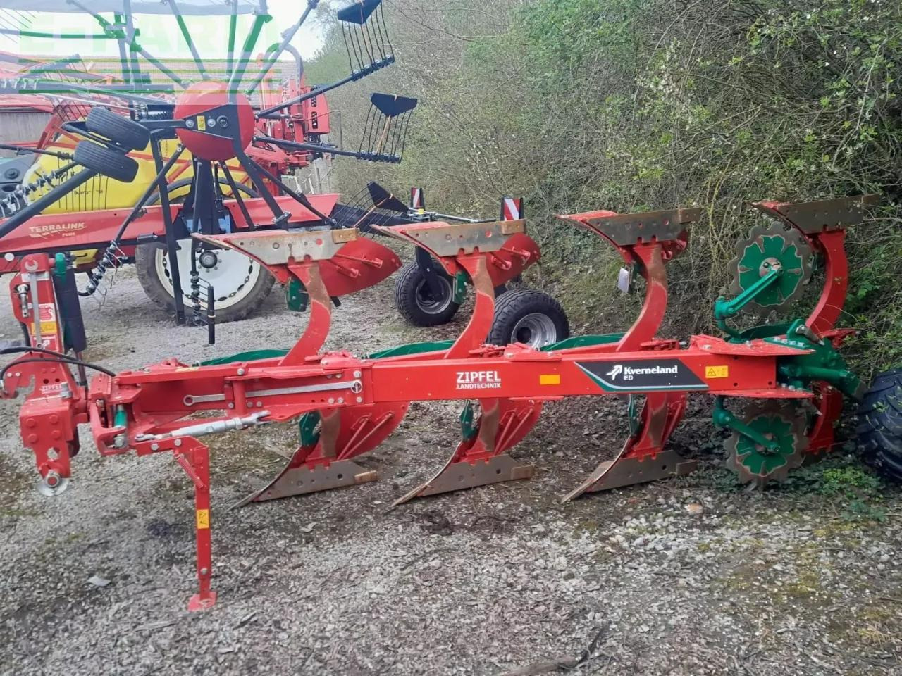 Kverneland ed 100-200 4-schar - Плуг: снимка 3 Kverneland ed 100-200 4-schar - Плуг: снимка 3