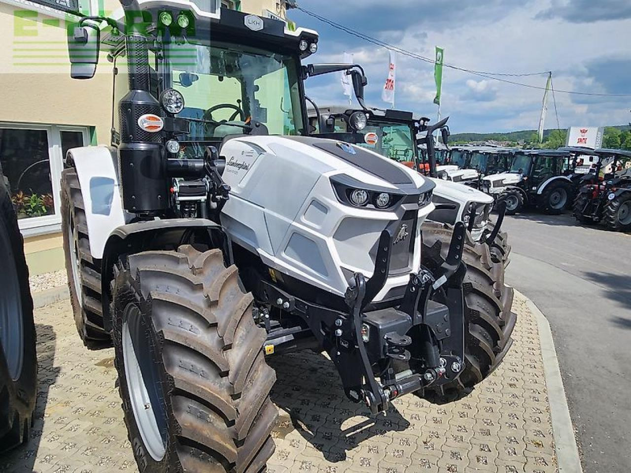 Lamborghini spark 125 - Трактор: снимка 3 Lamborghini spark 125 - Трактор: снимка 3