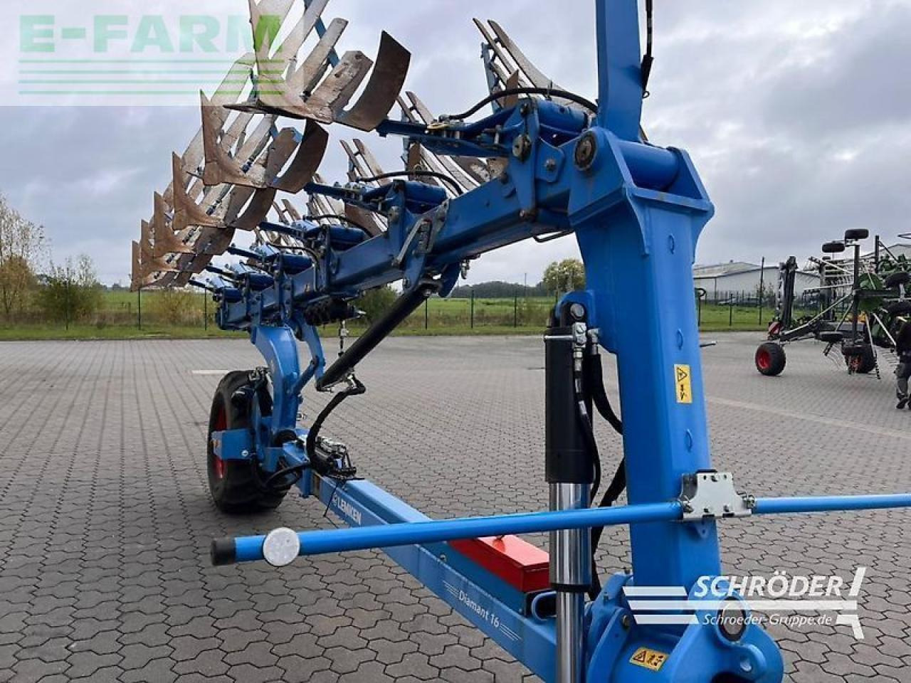 Lemken diamant 16 v u - vorführer - Плуг: снимка 3 Lemken diamant 16 v u - vorführer - Плуг: снимка 3