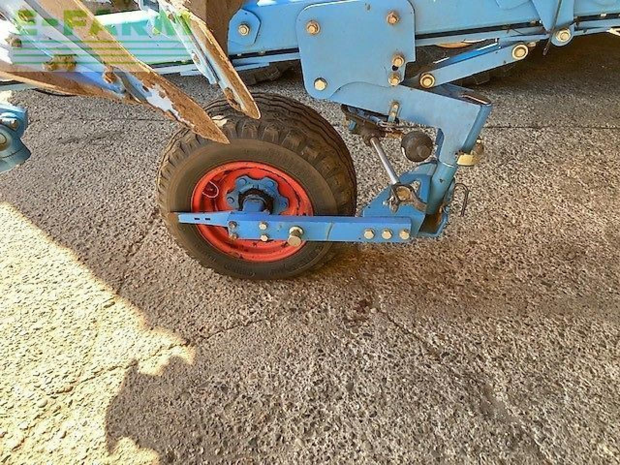 Lemken juwel 8 v 6-schaar on-land - Плуг: снимка 2 Lemken juwel 8 v 6-schaar on-land - Плуг: снимка 2