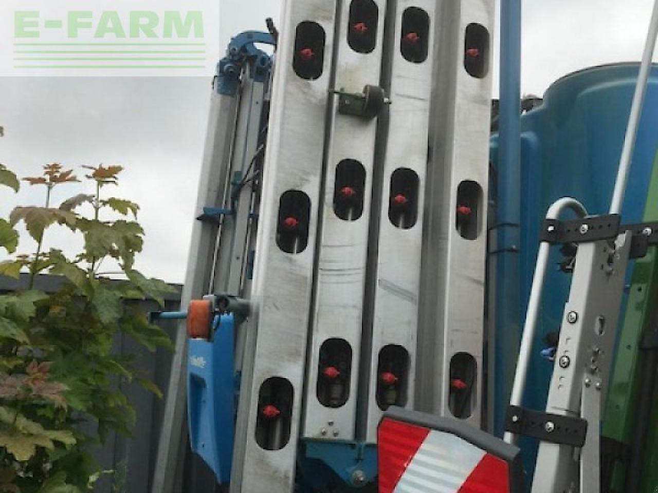 Lemken sirius 10/1900 - Прикачна пръскачка: снимка 3 Lemken sirius 10/1900 - Прикачна пръскачка: снимка 3