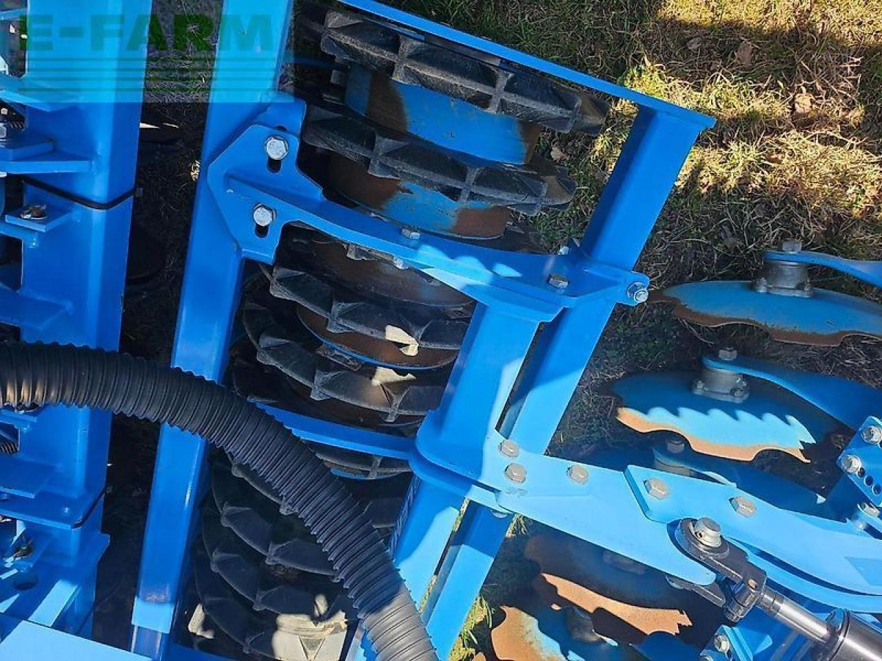 Lemken solitär 8+ / 300 - Сеялка: снимка 4 Lemken solitär 8+ / 300 - Сеялка: снимка 4
