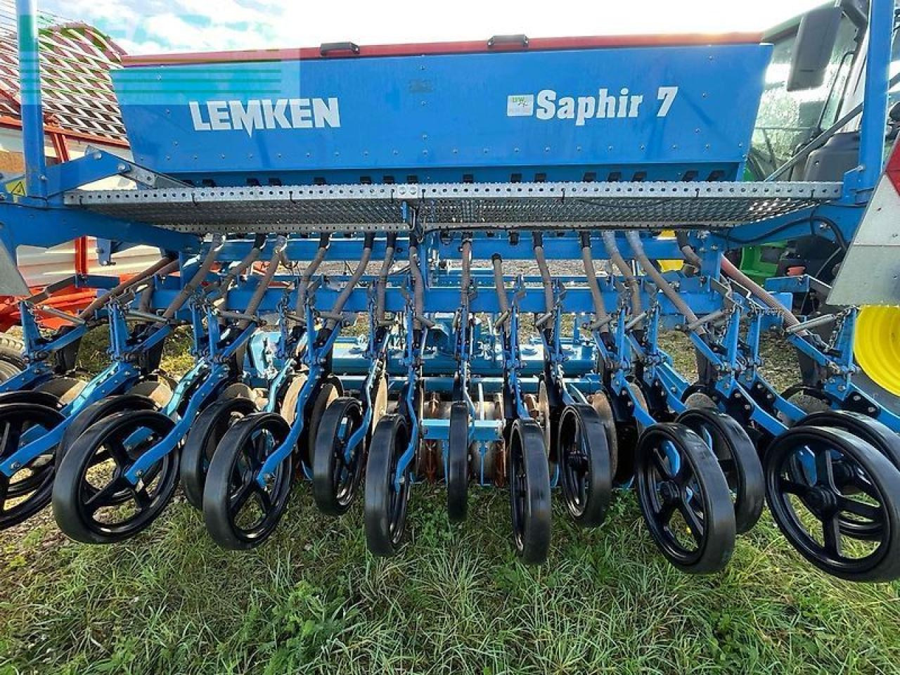 Lemken zirkon 9/300 u. saphir 7 ds 30 - Сеялка: снимка 5 Lemken zirkon 9/300 u. saphir 7 ds 30 - Сеялка: снимка 5