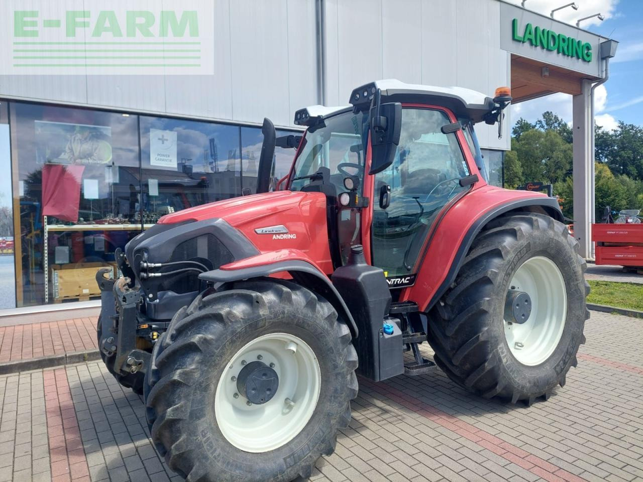 Lindner lintrac 130 (stufe 5) 4rad-lenkung - Трактор: снимка 1 Lindner lintrac 130 (stufe 5) 4rad-lenkung - Трактор: снимка 1
