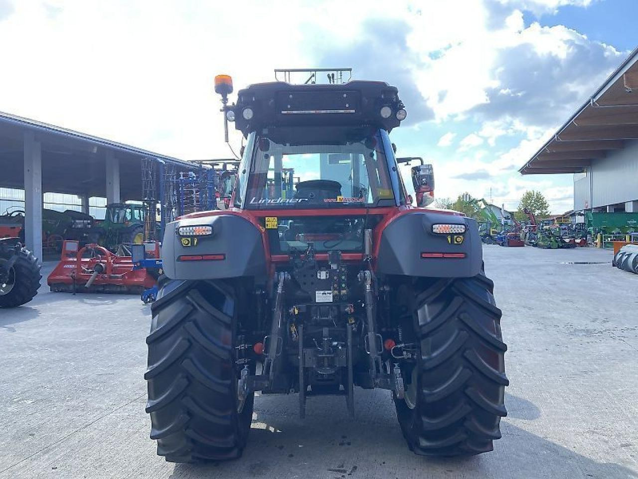 Lindner lintrac 130 (stufe 5) - Трактор: снимка 5 Lindner lintrac 130 (stufe 5) - Трактор: снимка 5