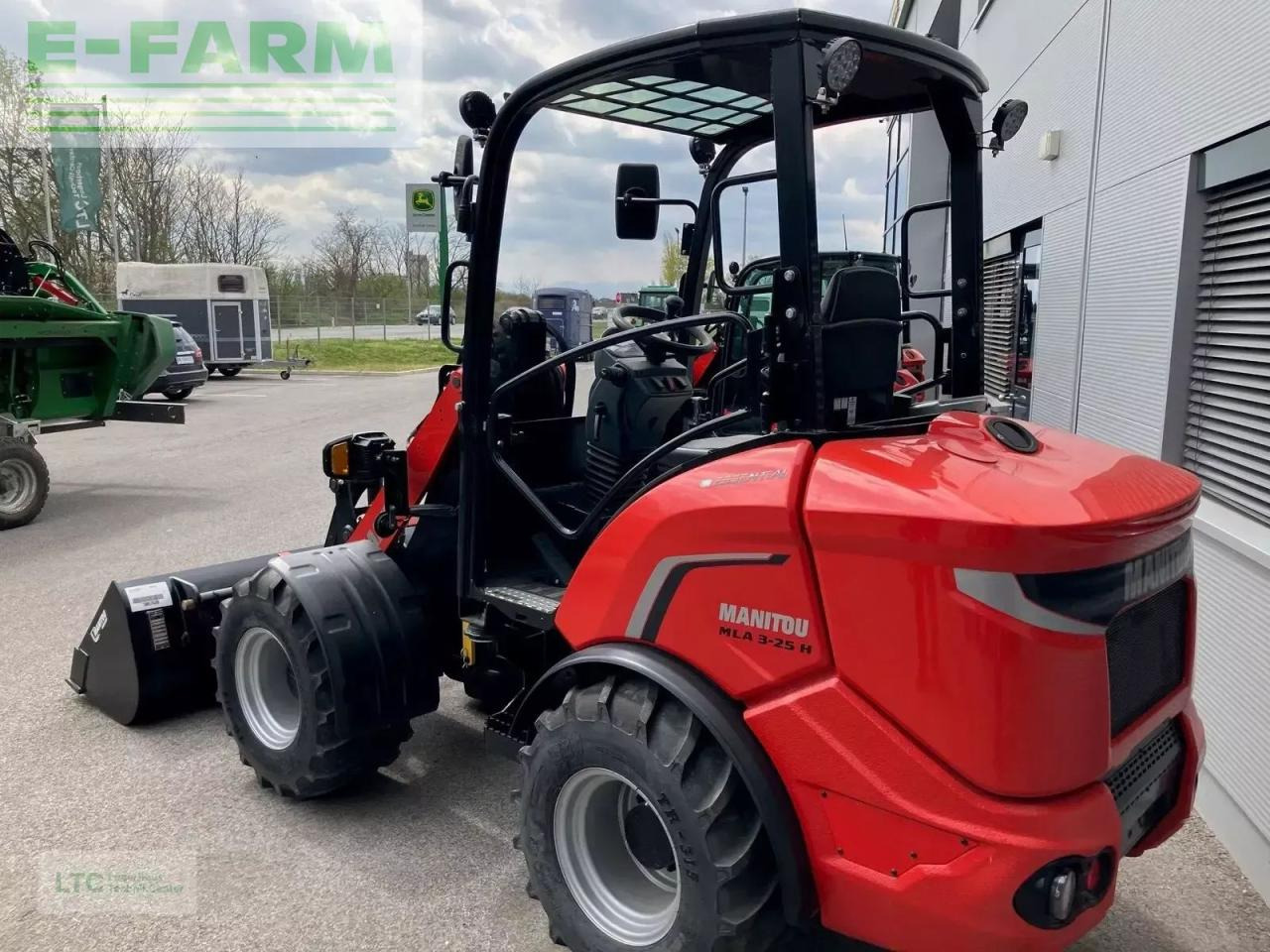 Manitou manitou mla 3-25 - Колесен товарач: снимка 3 Manitou manitou mla 3-25 - Колесен товарач: снимка 3