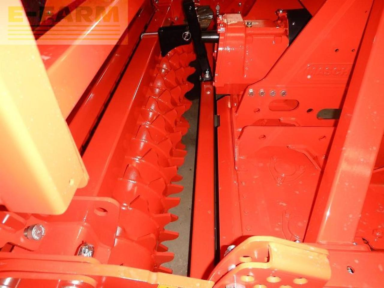 Maschio dama 250 20 corex + dc classic 2500 - Сеялка: снимка 5 Maschio dama 250 20 corex + dc classic 2500 - Сеялка: снимка 5