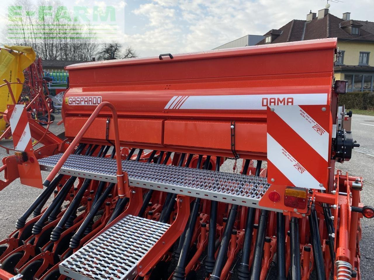 Maschio dominator 3000 combi2 + dama 300 - 24 - Комбинирана сеялка: снимка 4 Maschio dominator 3000 combi2 + dama 300 - 24 - Комбинирана сеялка: снимка 4