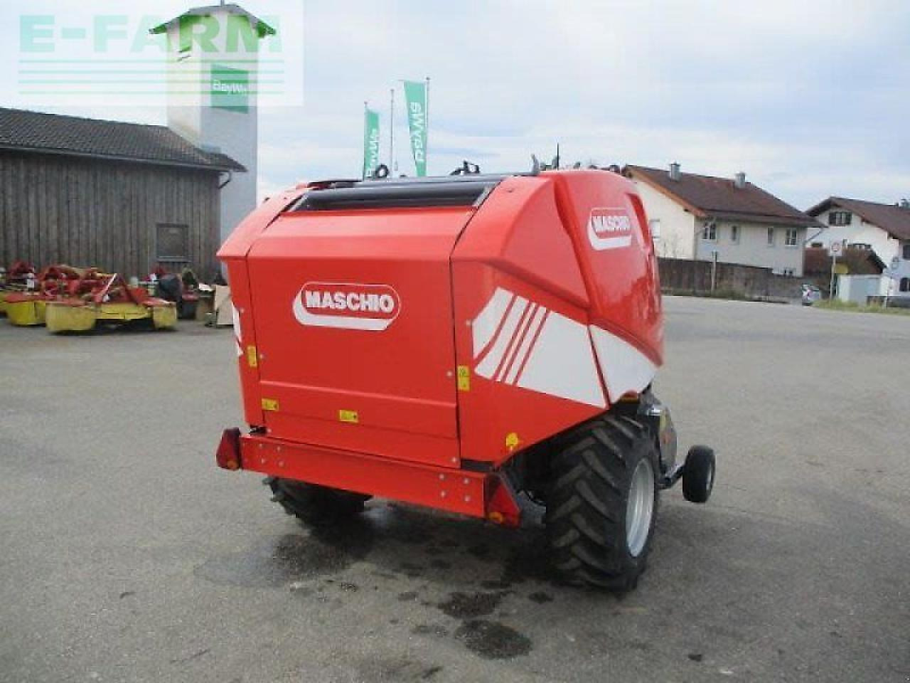 Maschio mondiale 110 topcut alpin - Сламопреса за квадратни бали: снимка 3 Maschio mondiale 110 topcut alpin - Сламопреса за квадратни бали: снимка 3