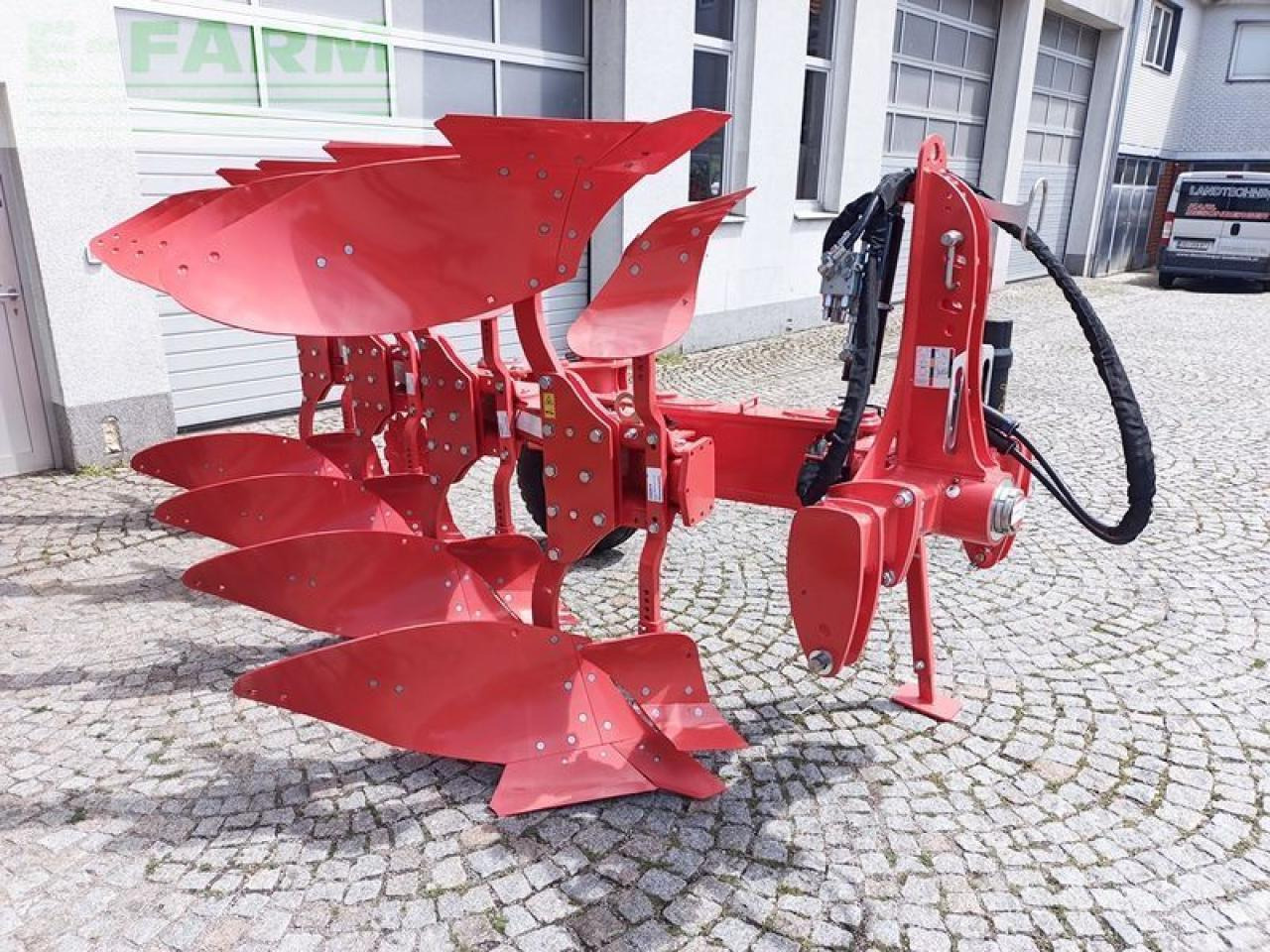 Maschio unico m passo 4 volldrehpflug 4-scharig - Плуг: снимка 3 Maschio unico m passo 4 volldrehpflug 4-scharig - Плуг: снимка 3