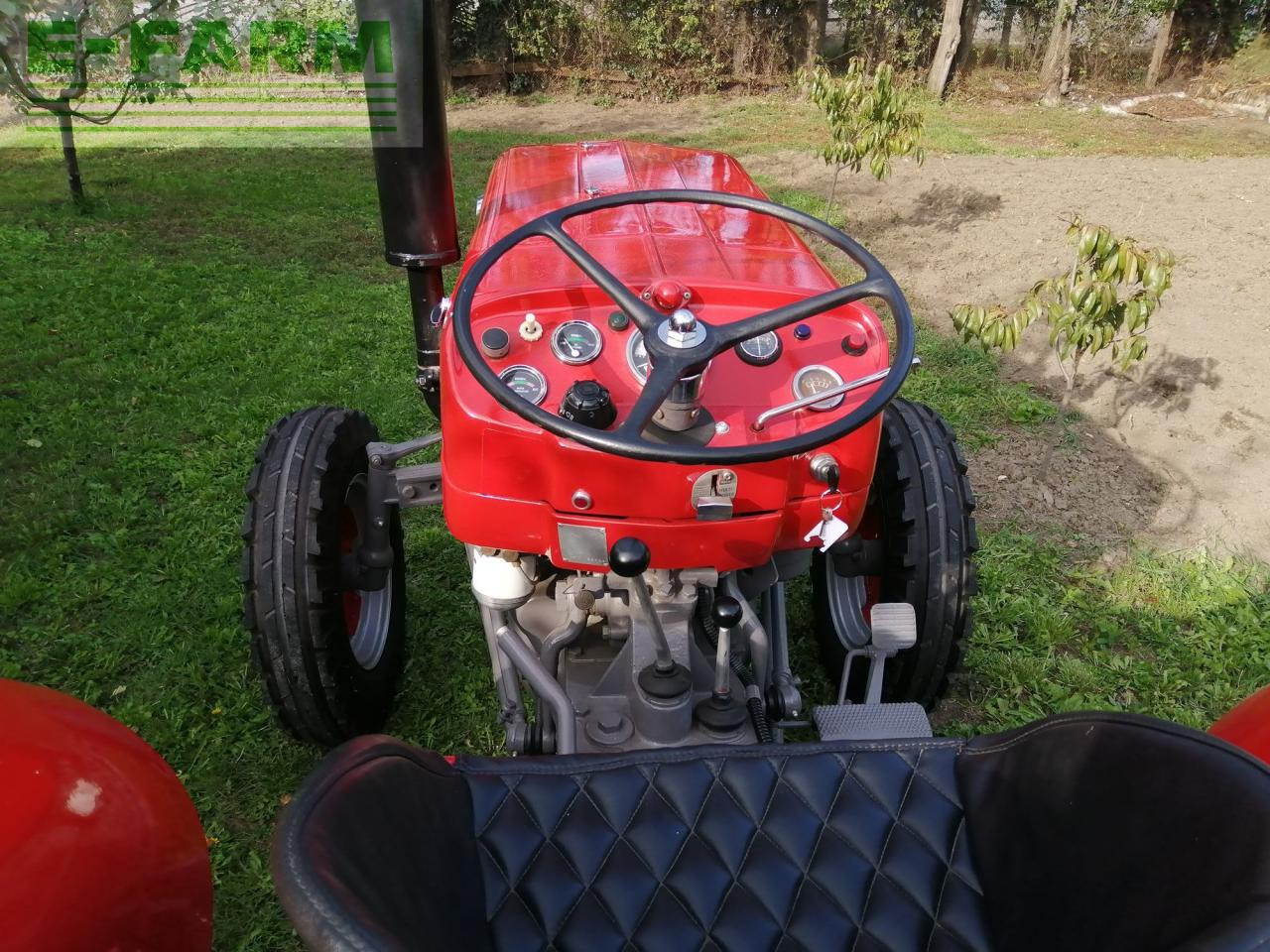 Massey Ferguson 135 - Трактор: снимка 3 Massey Ferguson 135 - Трактор: снимка 3