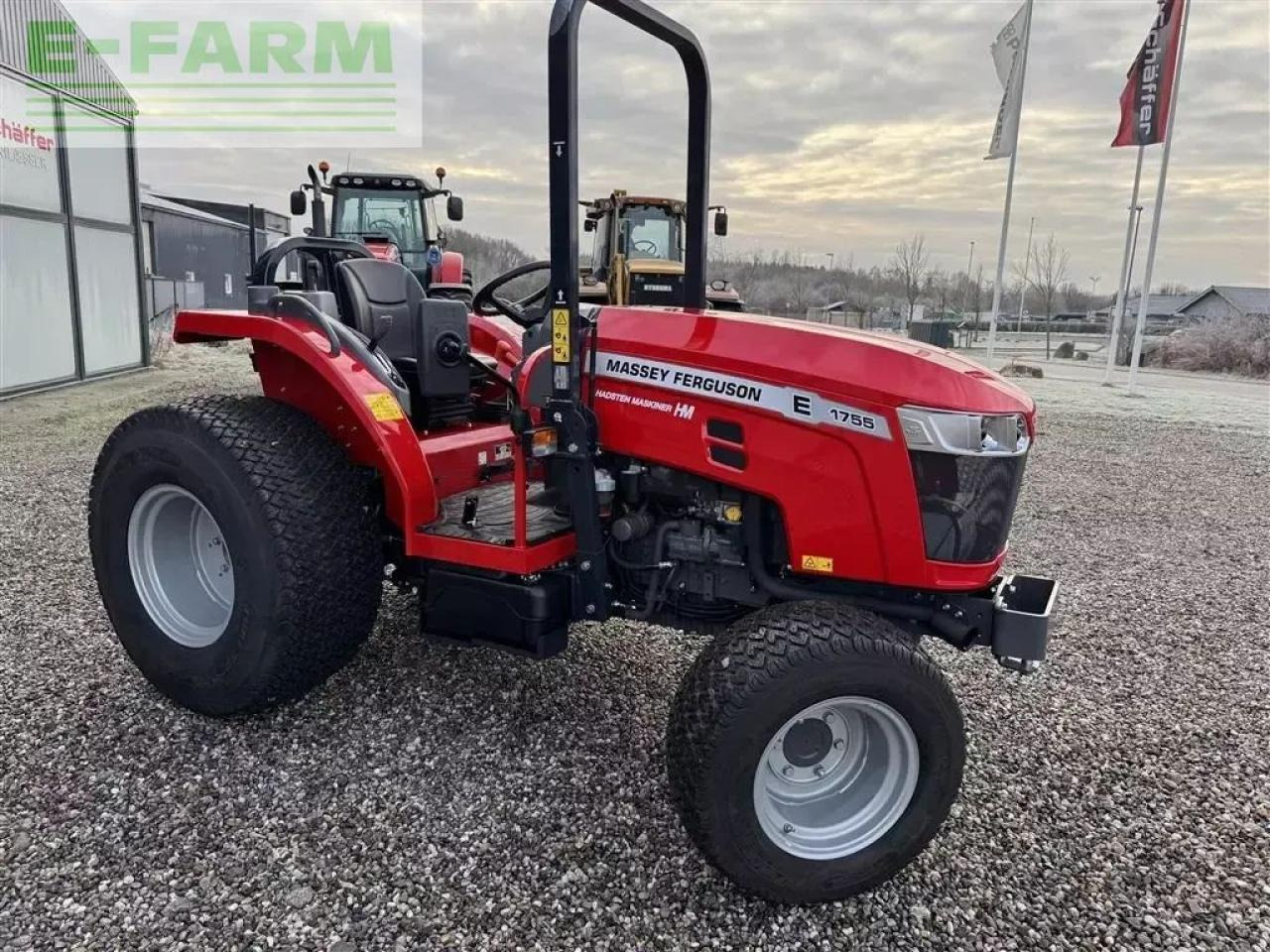 Massey Ferguson 1755 e - Трактор: снимка 4 Massey Ferguson 1755 e - Трактор: снимка 4