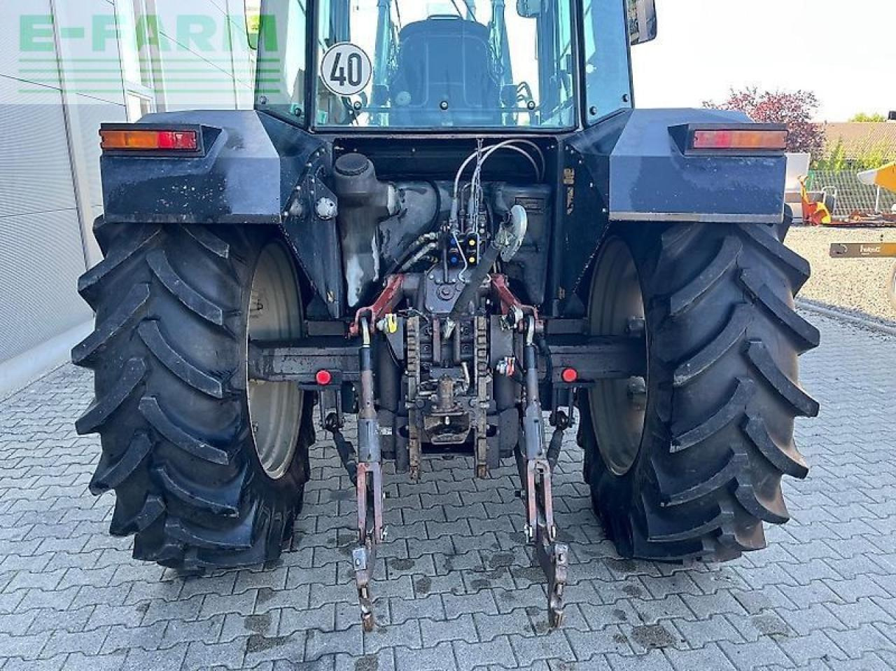 Massey Ferguson 3085 e - Трактор: снимка 5 Massey Ferguson 3085 e - Трактор: снимка 5