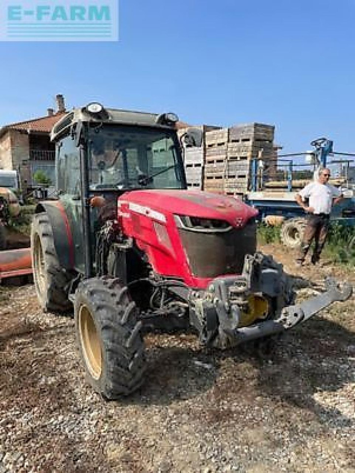 Massey Ferguson 3710 f - Трактор: снимка 2 Massey Ferguson 3710 f - Трактор: снимка 2