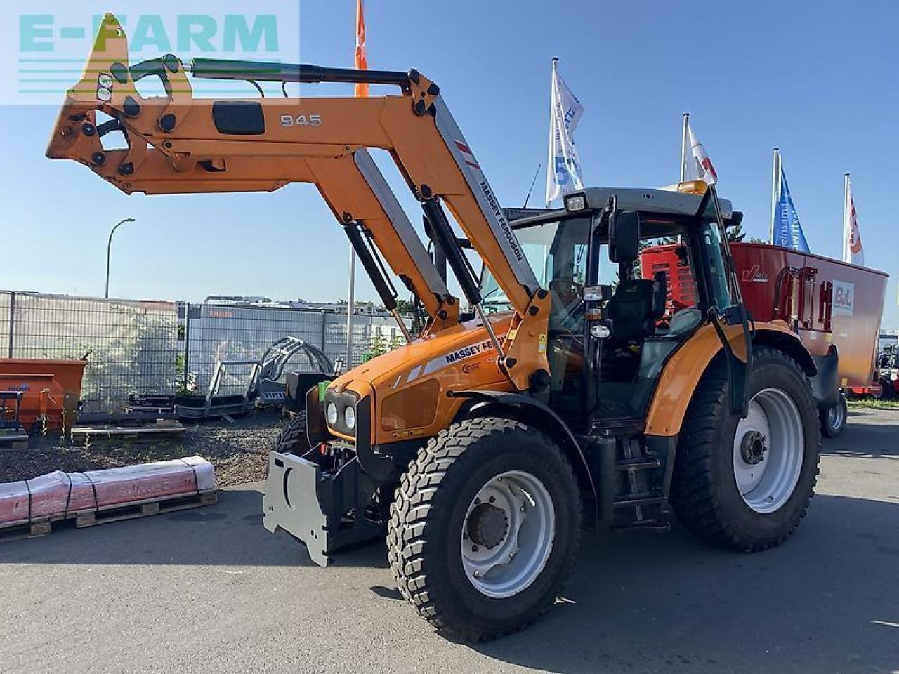 Massey Ferguson 5435 top zustand - Трактор: снимка 3 Massey Ferguson 5435 top zustand - Трактор: снимка 3