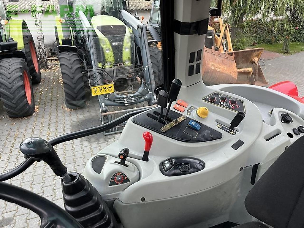 Трактор Massey Ferguson 5455 dyna-4 + massey ferguson 955: снимка 11