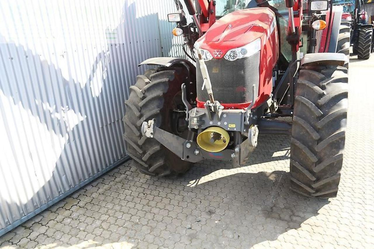 Massey Ferguson 5711 - Трактор: снимка 3 Massey Ferguson 5711 - Трактор: снимка 3