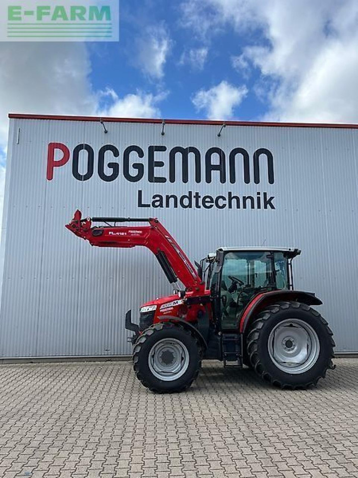 Massey Ferguson 5711m - Трактор: снимка 1 Massey Ferguson 5711m - Трактор: снимка 1