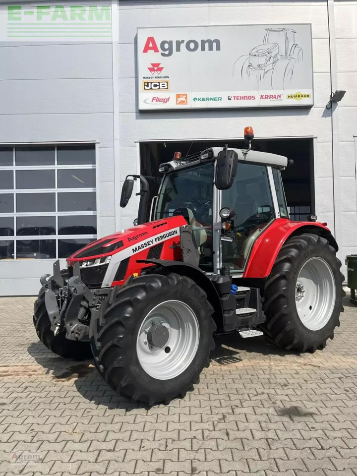 Massey Ferguson 5s.145 - Трактор: снимка 1 Massey Ferguson 5s.145 - Трактор: снимка 1