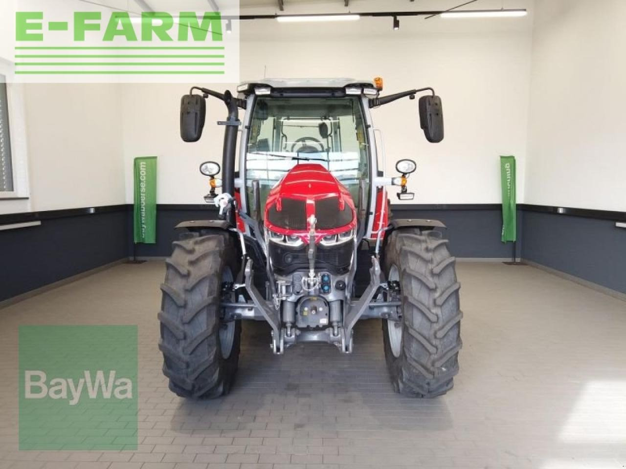 Трактор Massey Ferguson 5s.145 dyna-6 exclusive Exclusive: снимка 11