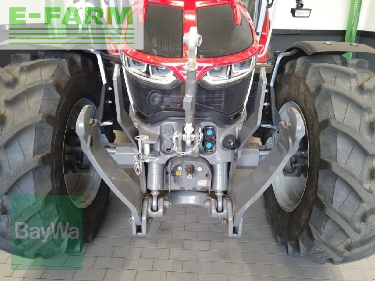 Трактор Massey Ferguson 5s.145 dyna-6 exclusive Exclusive: снимка 12