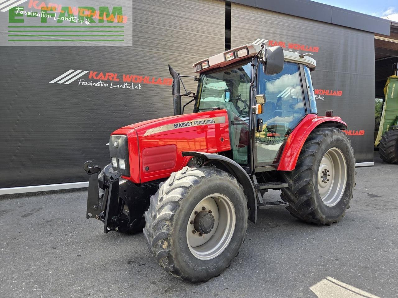 Massey Ferguson 6235-4 - Трактор: снимка 4 Massey Ferguson 6235-4 - Трактор: снимка 4