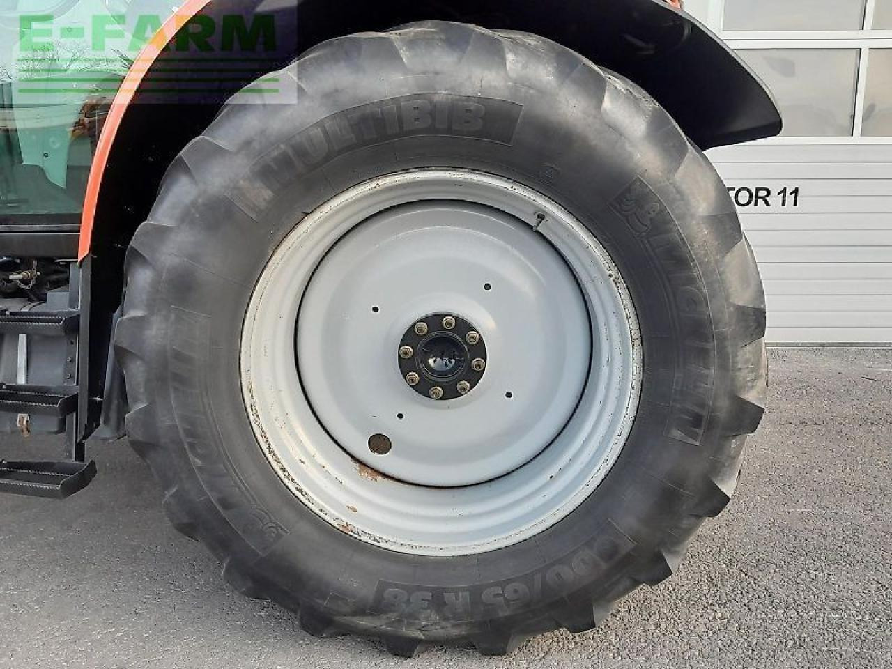 Трактор Massey Ferguson 6470-4: снимка 20