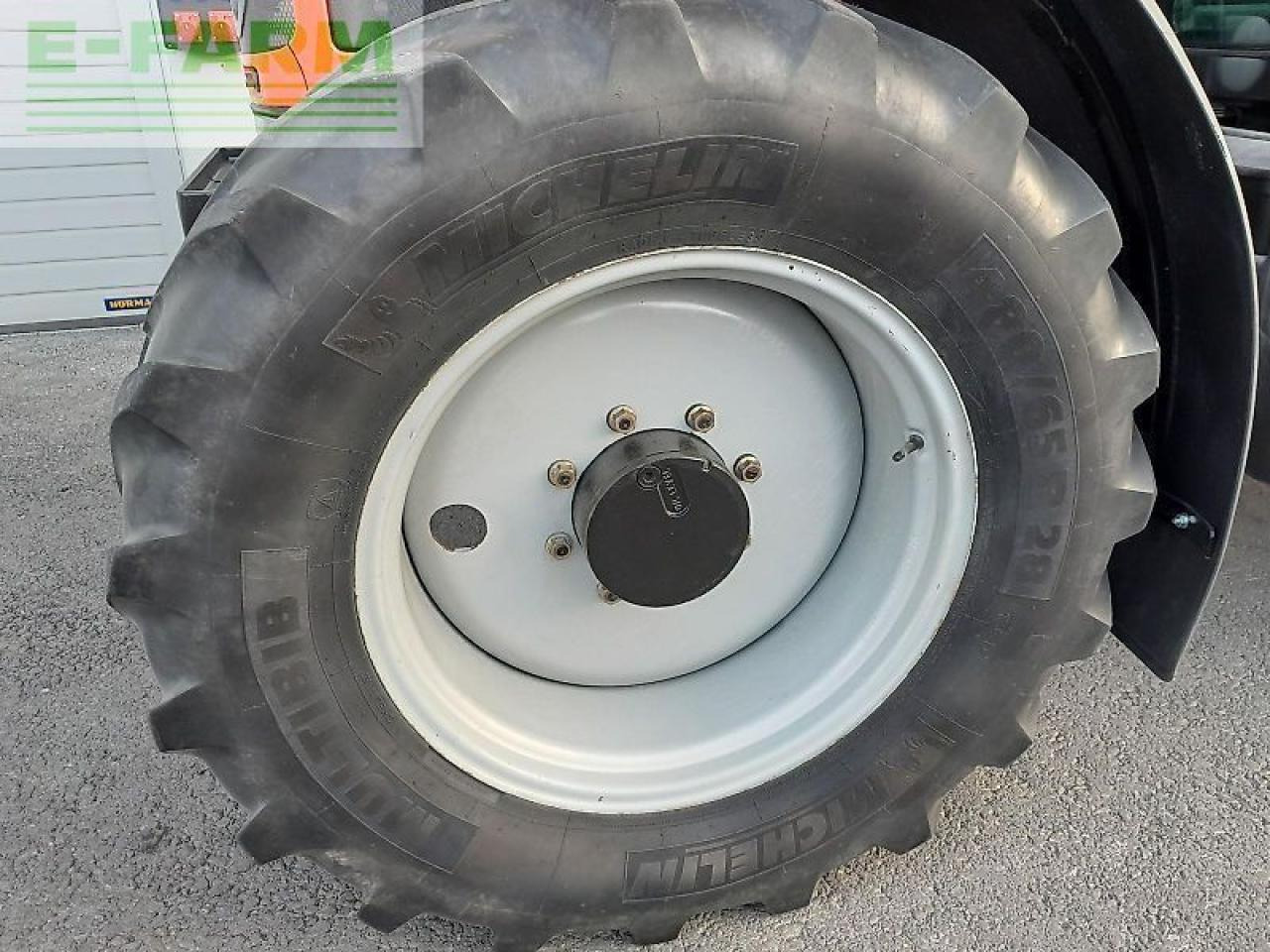 Трактор Massey Ferguson 6470-4: снимка 17