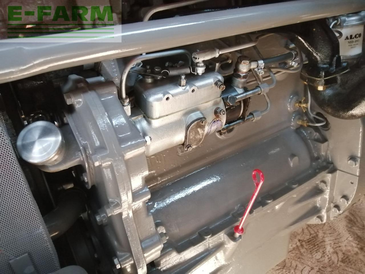 Massey Ferguson 65 - Трактор: снимка 4 Massey Ferguson 65 - Трактор: снимка 4