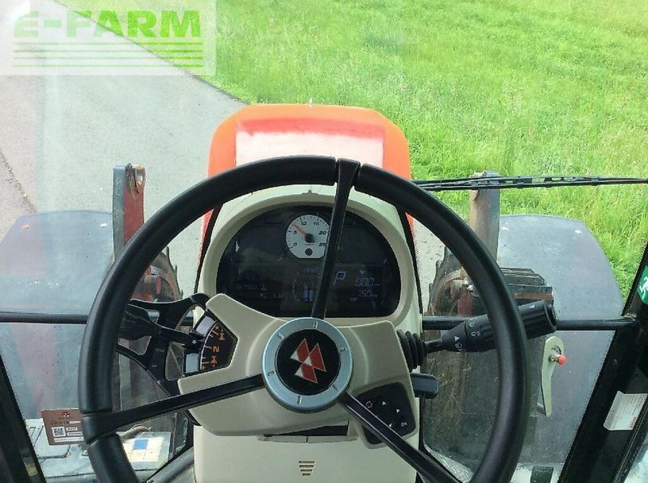 Трактор Massey Ferguson 6713s: снимка 14