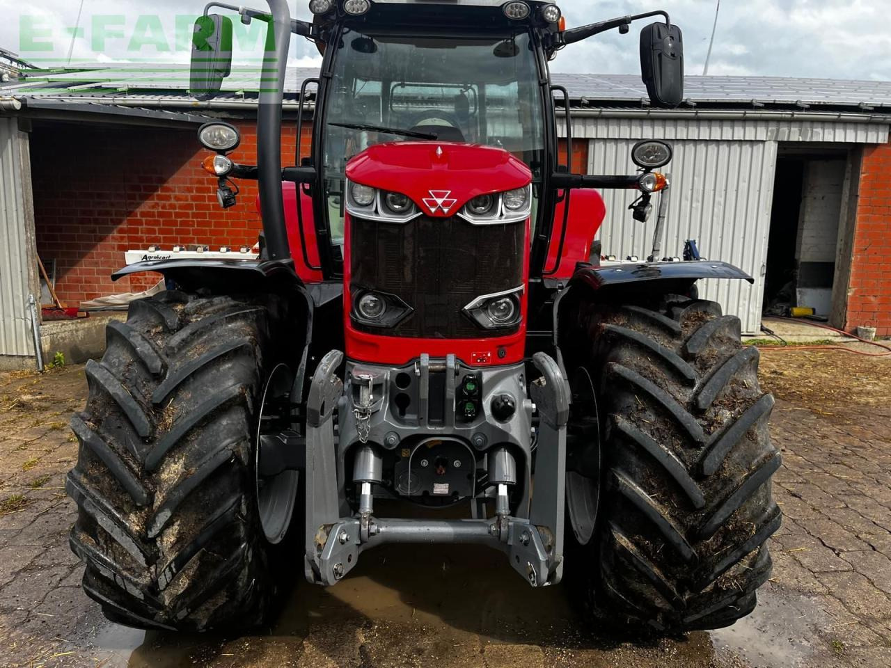 Massey Ferguson 6718S Dyna-VT - Трактор: снимка 2 Massey Ferguson 6718S Dyna-VT - Трактор: снимка 2