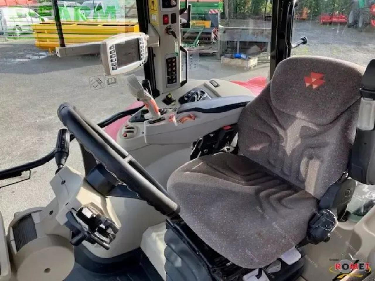 Massey Ferguson 7722 d6 ef Efficient - Трактор: снимка 5 Massey Ferguson 7722 d6 ef Efficient - Трактор: снимка 5