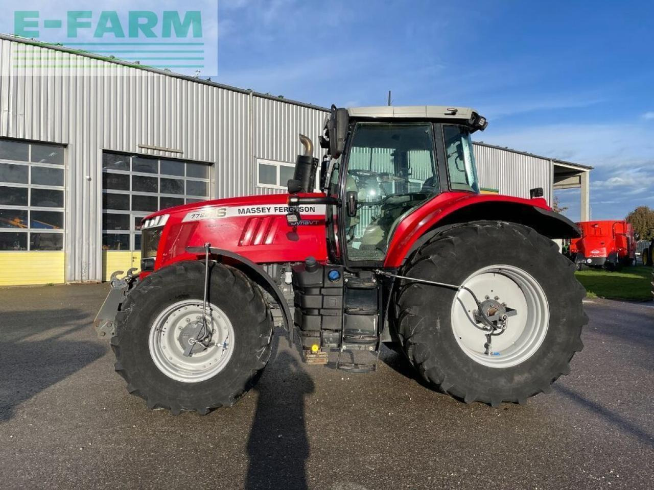 Massey Ferguson 7722s - Трактор: снимка 2 Massey Ferguson 7722s - Трактор: снимка 2