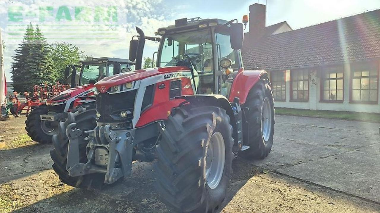 Massey Ferguson 7s.210 dyna-vt exclusive Exclusive - Трактор: снимка 3 Massey Ferguson 7s.210 dyna-vt exclusive Exclusive - Трактор: снимка 3