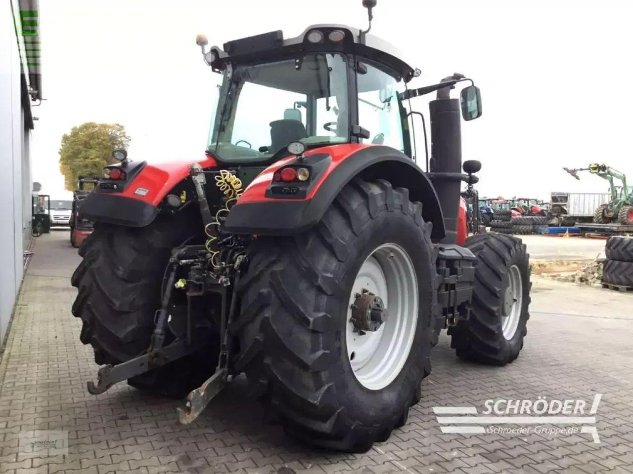 Massey Ferguson 8735 dyna-vt - Трактор: снимка 3 Massey Ferguson 8735 dyna-vt - Трактор: снимка 3
