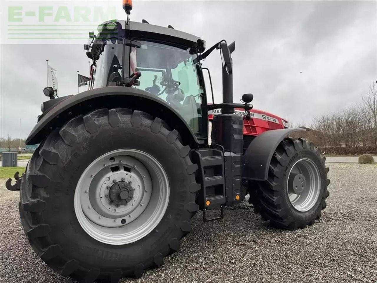 Трактор Massey Ferguson 8740s dyna vt exclusive Exclusive: снимка 6