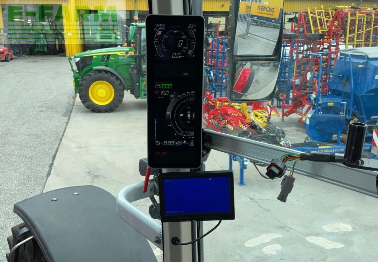 Трактор Massey Ferguson 8s.225 dyna e-power exc: снимка 29
