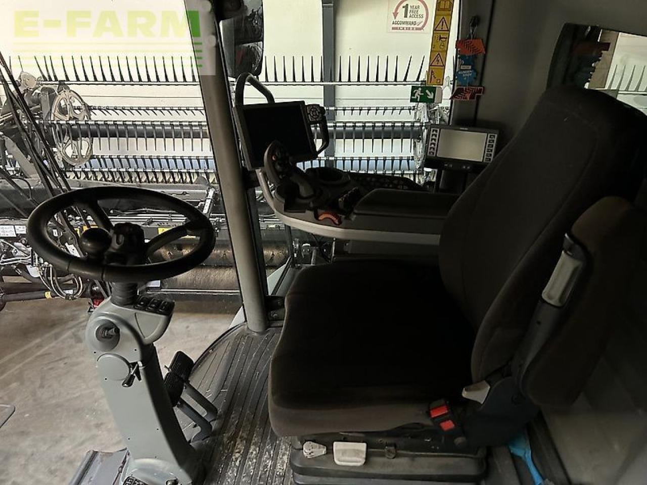 Massey Ferguson 9380 delta - Зърнокомбайн: снимка 5 Massey Ferguson 9380 delta - Зърнокомбайн: снимка 5