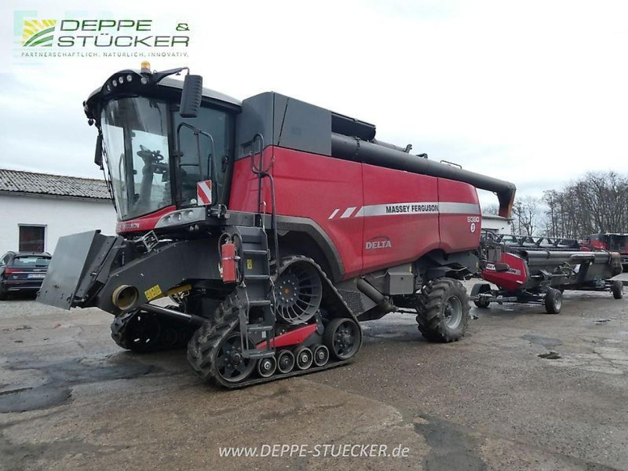 Massey Ferguson 9380 delta - Зърнокомбайн: снимка 1 Massey Ferguson 9380 delta - Зърнокомбайн: снимка 1