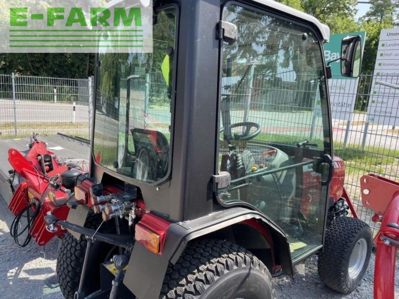 Massey Ferguson mf 1525 hp massey-ferguson tra - Трактор: снимка 2 Massey Ferguson mf 1525 hp massey-ferguson tra - Трактор: снимка 2