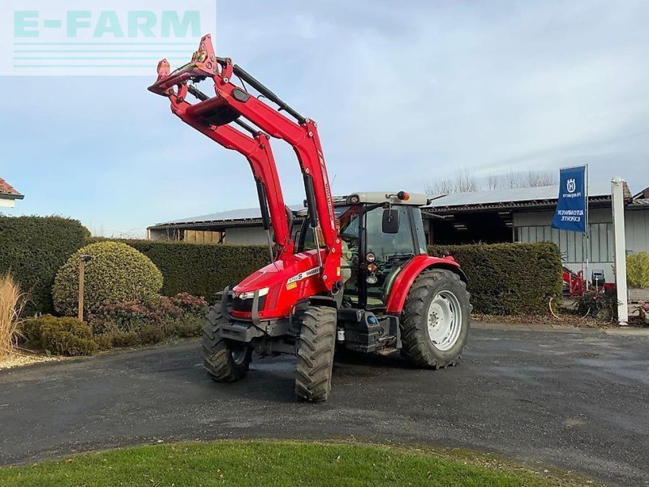 Massey Ferguson mf 5709 s - Трактор: снимка 1 Massey Ferguson mf 5709 s - Трактор: снимка 1